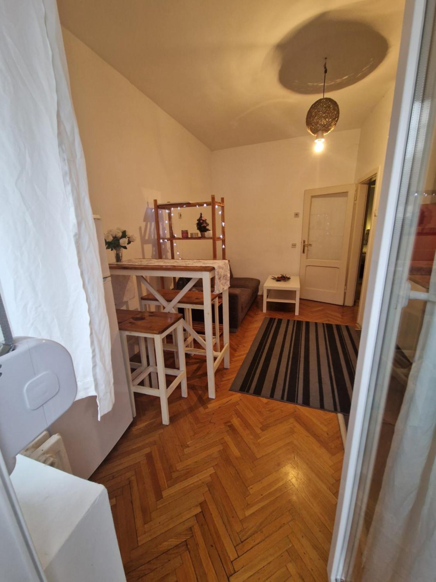 בלגרד Central Station Private Rooms מראה חיצוני תמונה